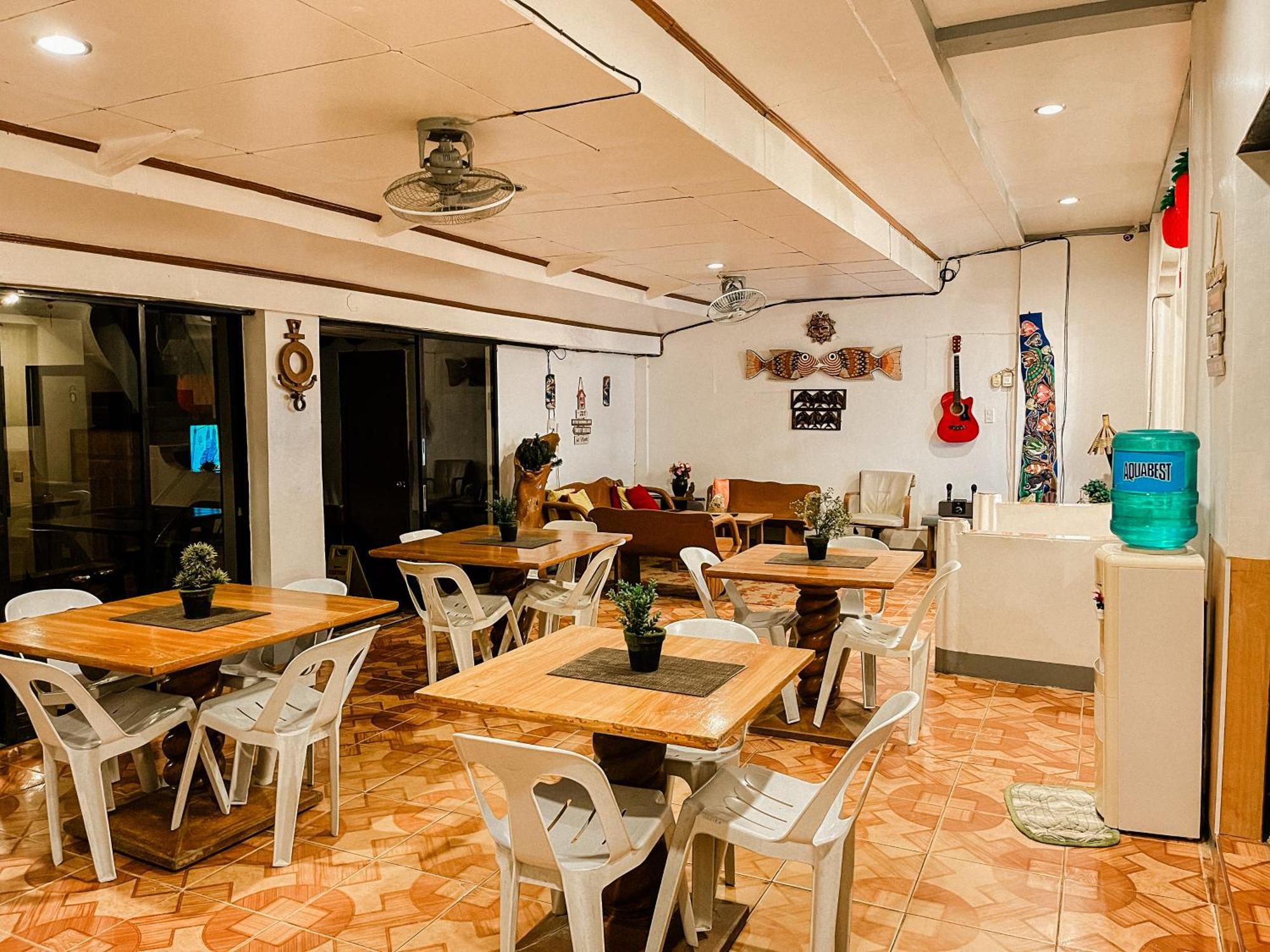 Mario'S Travellers Inn Coron Luaran gambar