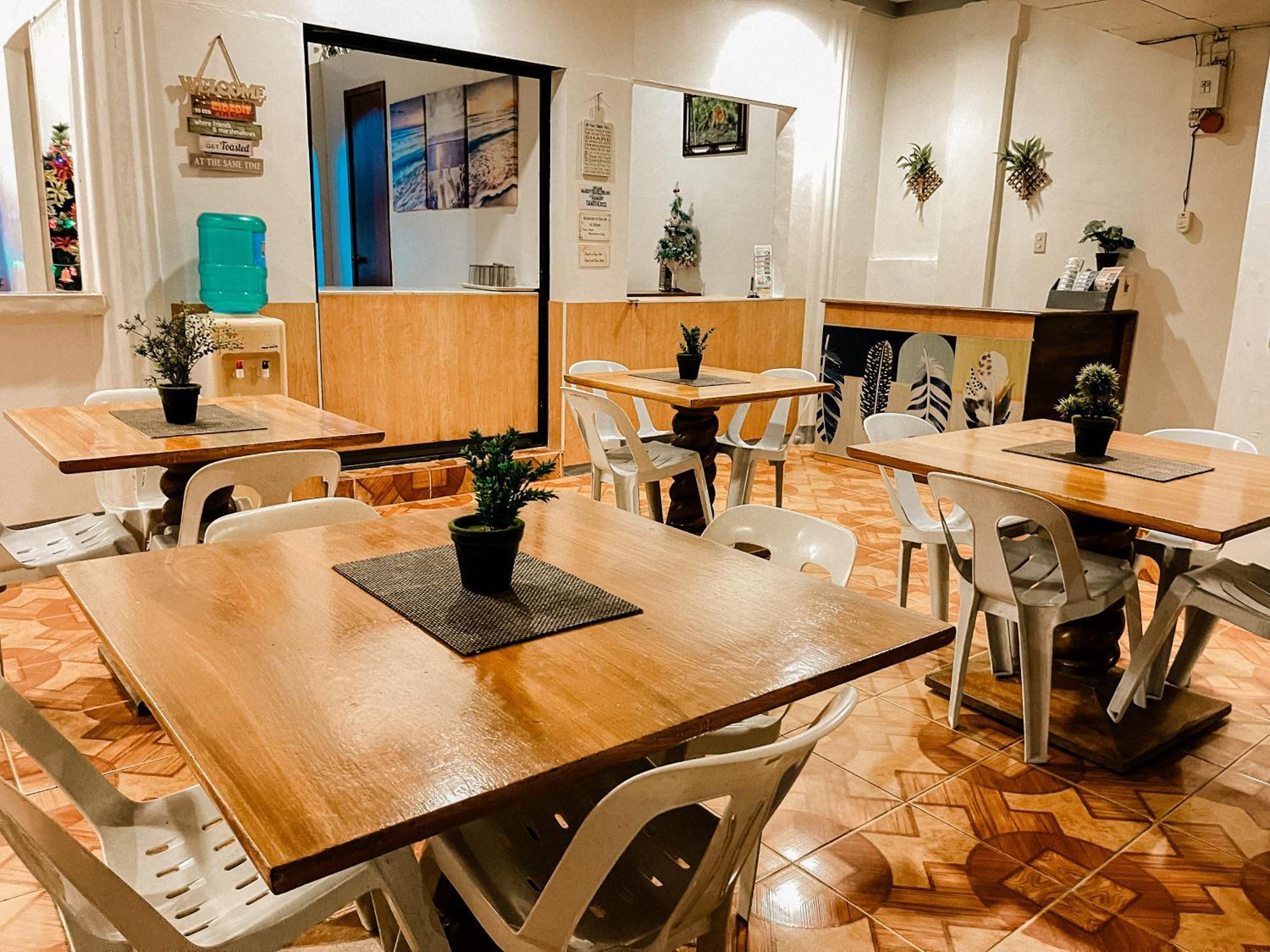 Mario'S Travellers Inn Coron Luaran gambar